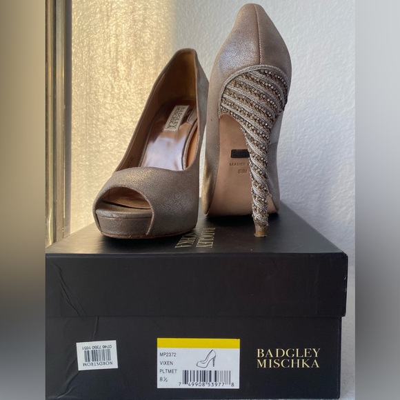 Badgley Mischka Shoes - Badgley Mischka Vixen Shoe